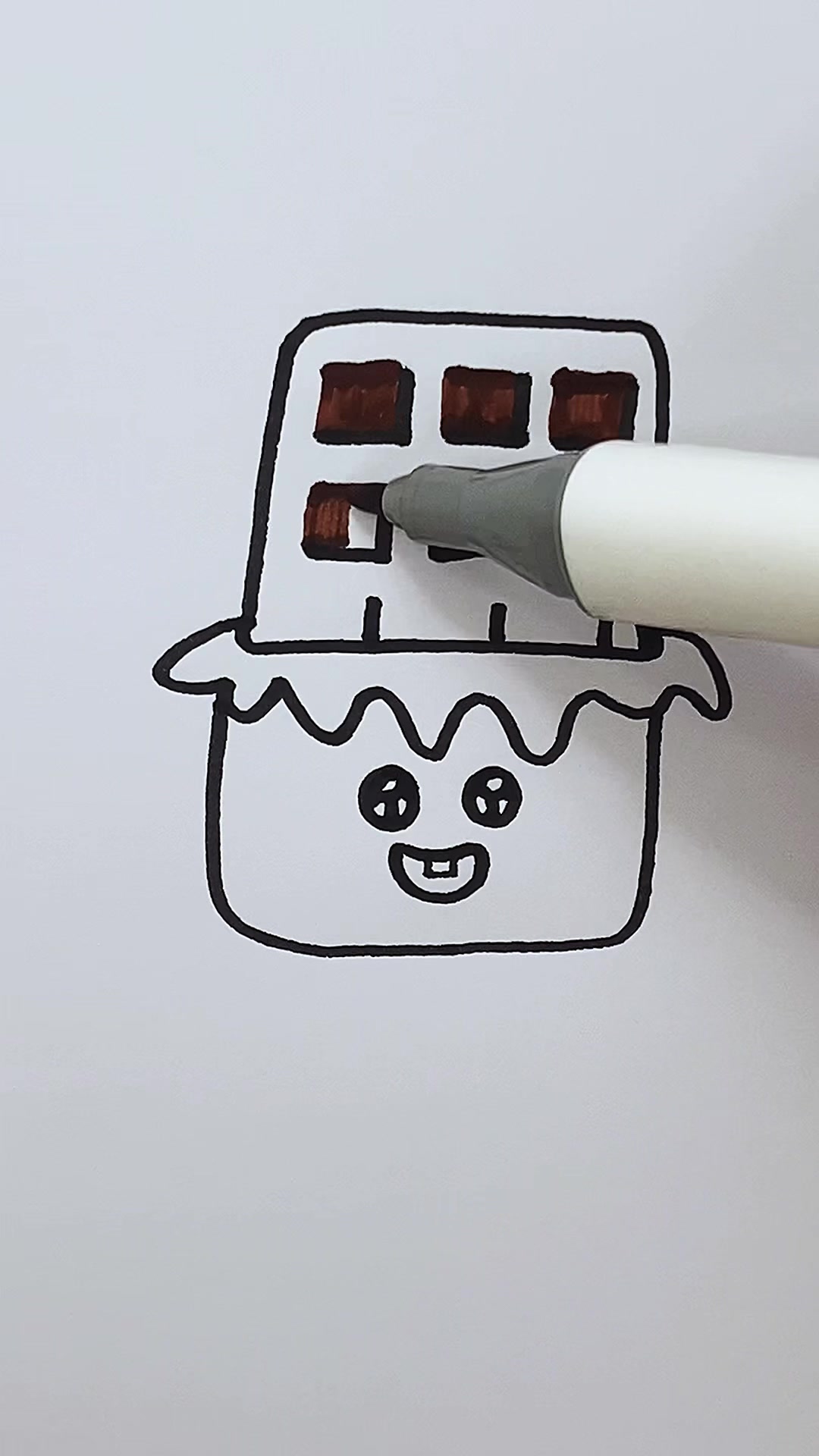爸爸妈妈分别画的巧克力,你们说谁的更好看呢?