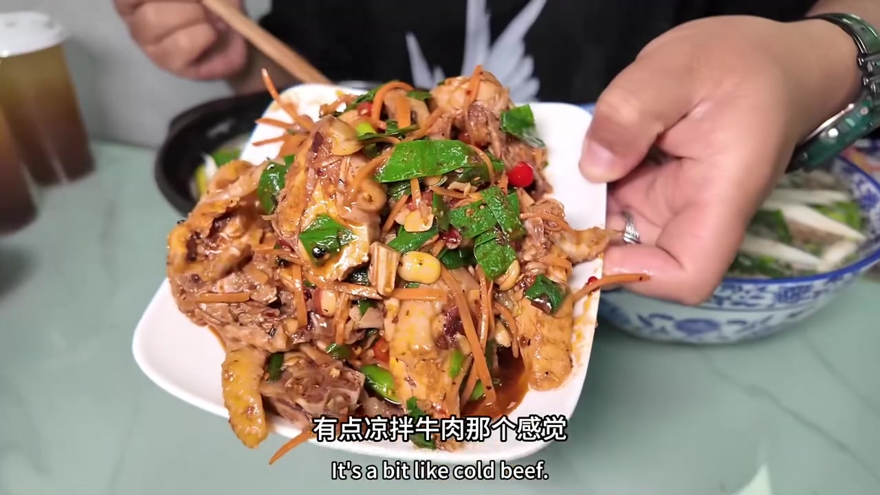 这家建水砂锅米线真是顶啊