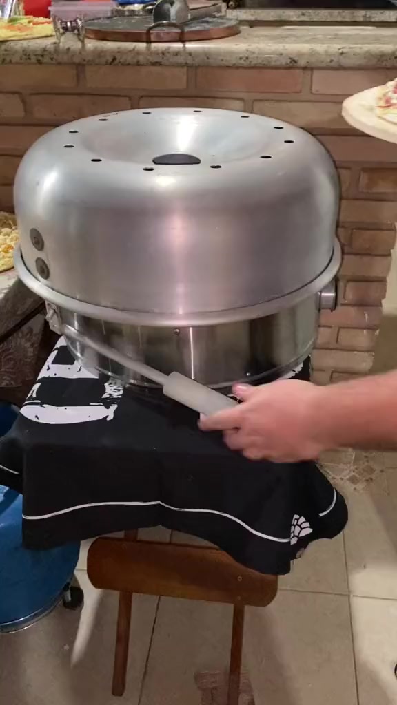 做美食美食制作分享披萨披萨炉