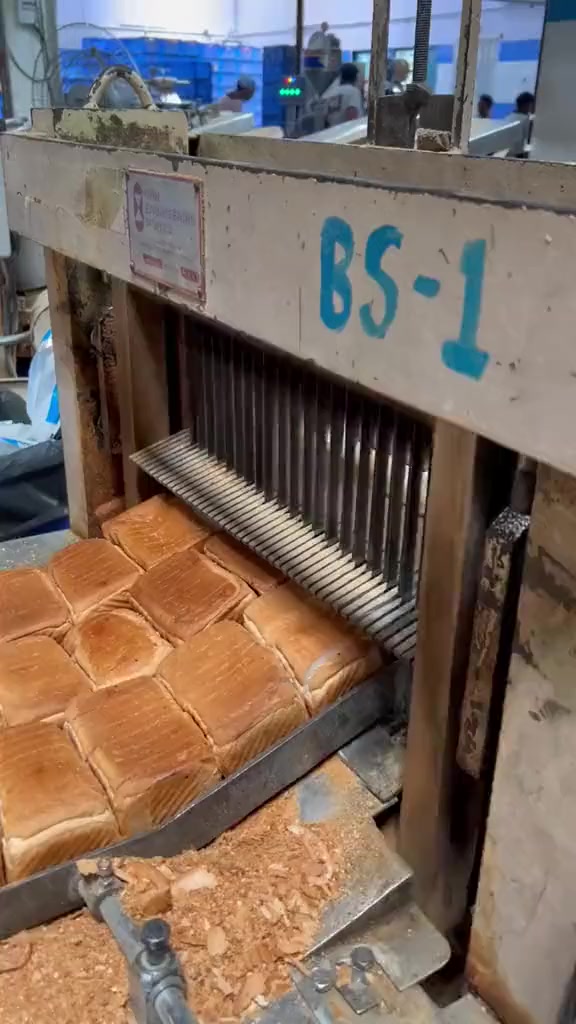 面包加工厂舌尖