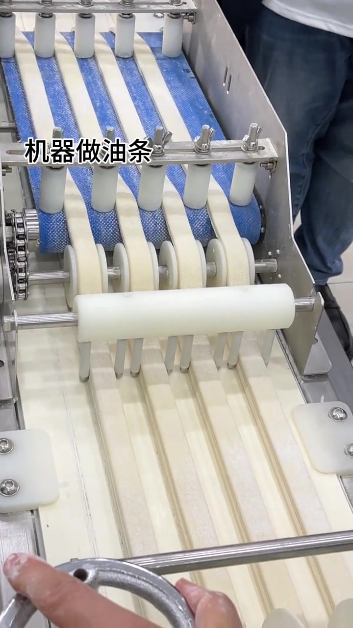 2批客户来考察 全自动油条机 油条做法 食品机械 花样面食 餐饮人