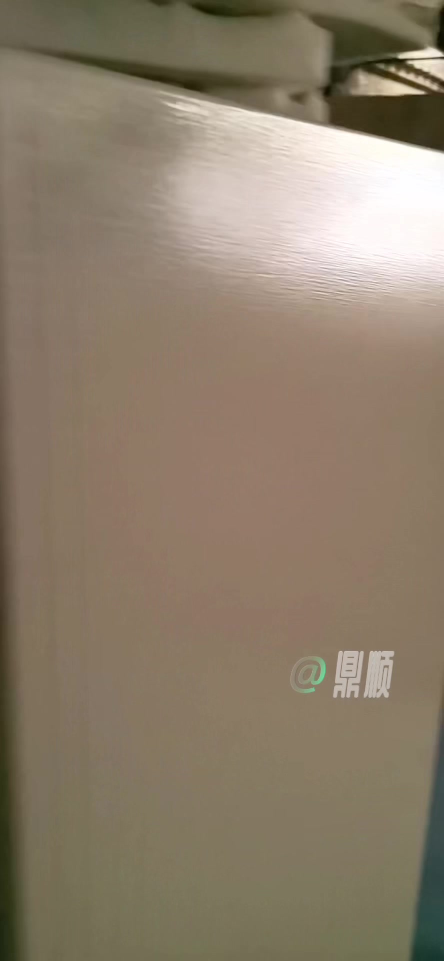 鼎顺直立棉硬质绵3D海绵压型机切割鸡蛋棉床垫绵鸡蛋槽蛋壳绵设备