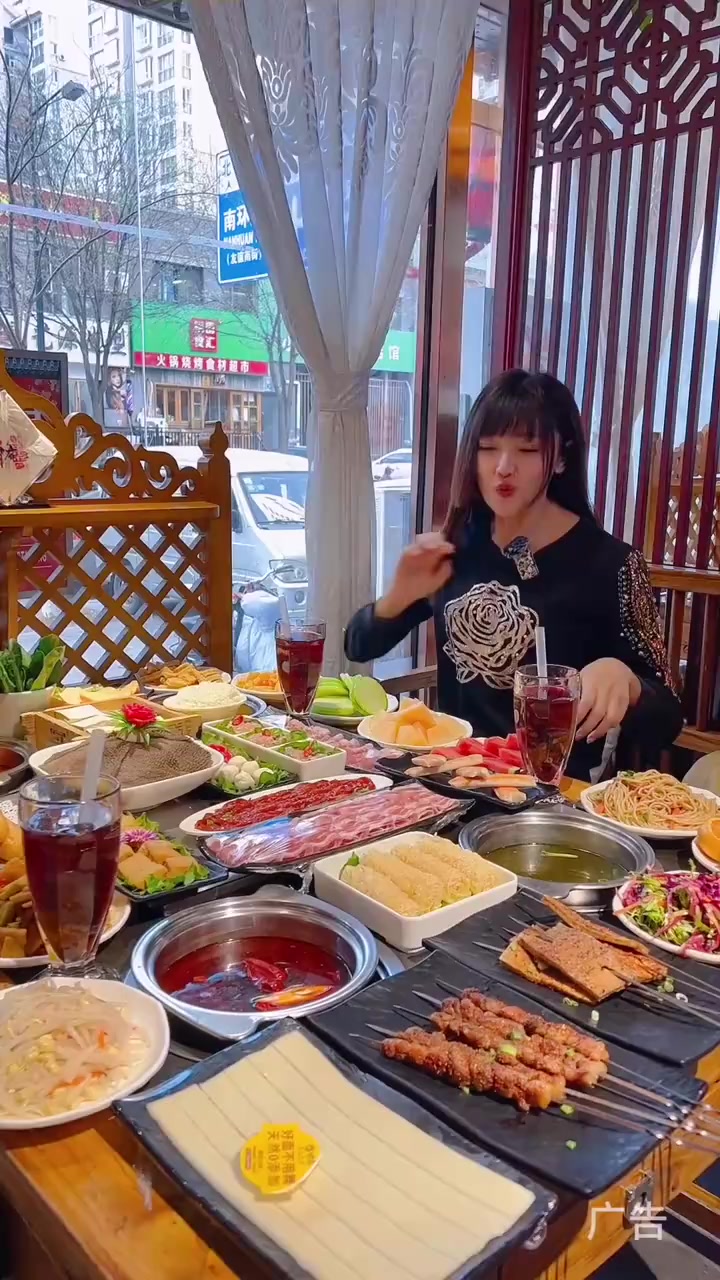 湘鱼火锅不仅好吃还实惠,又能吃鱼又能吃火锅