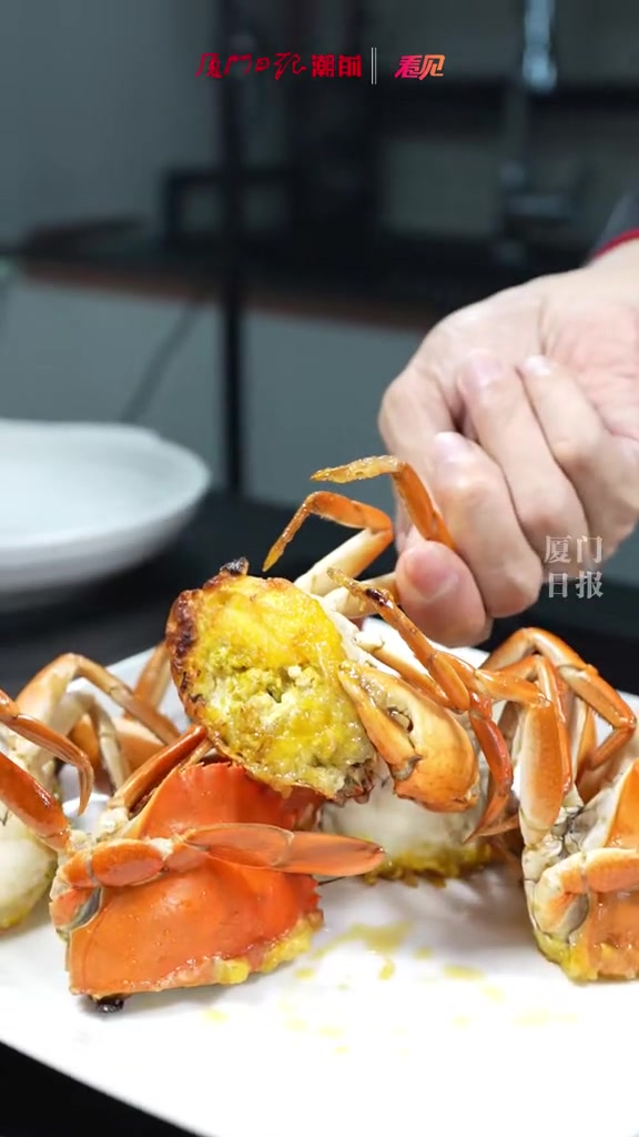 粉丝超3000万,网友催更不断!厦门美食博主“阿蔡美食教学”,把闽味做成“流量密码” 厦门