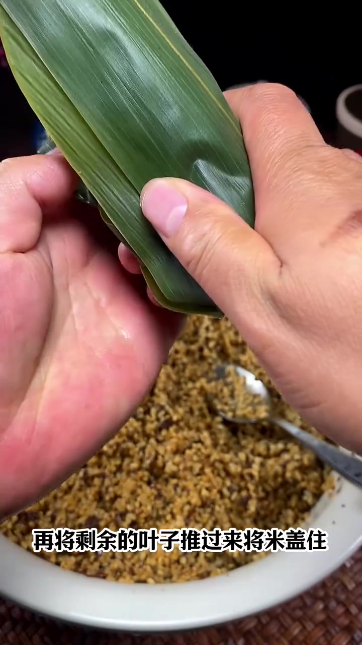 梅干菜肉粽这样做,软糯咸香,一口超满足
