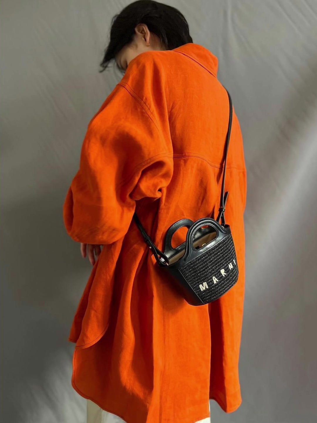 Marni Tropicalia拉菲草编织包