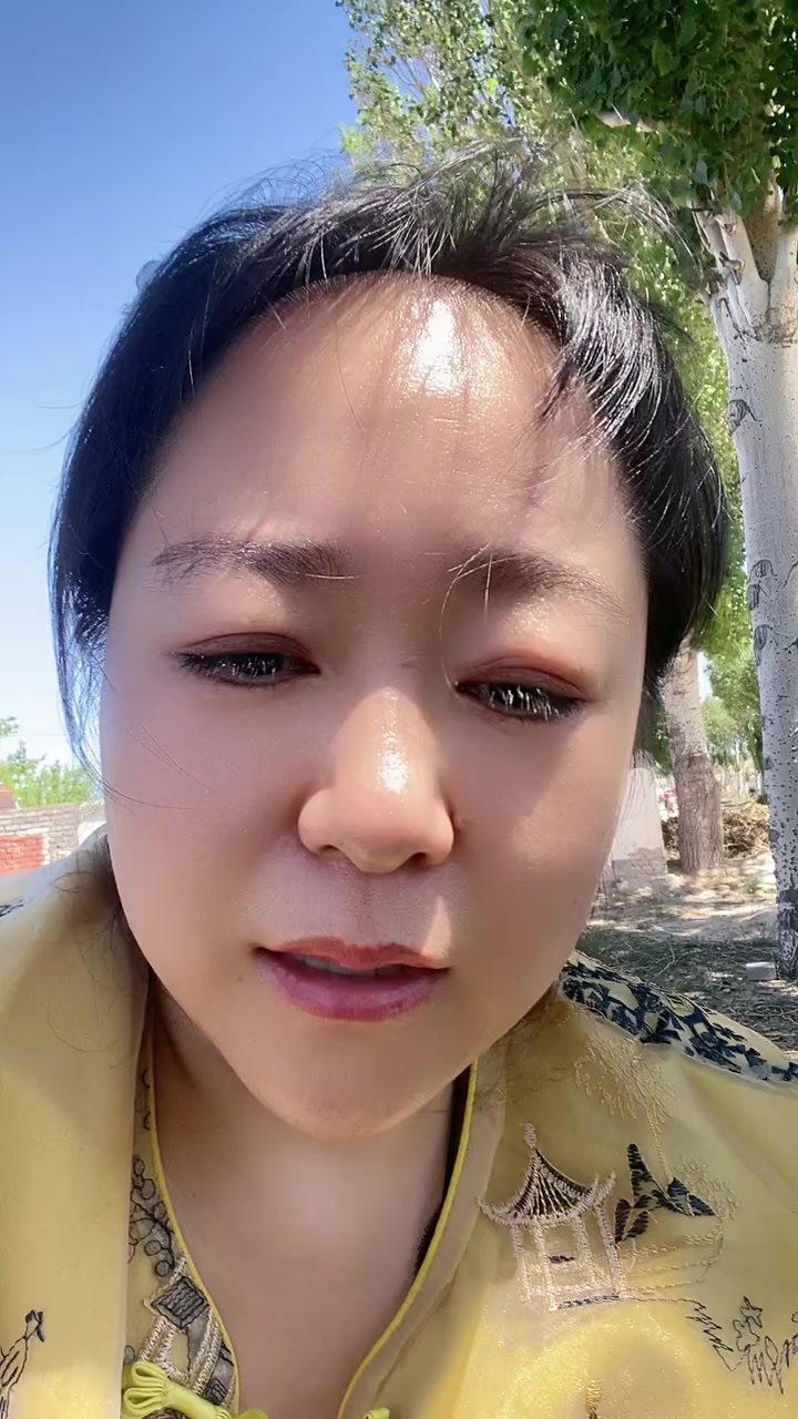 羊拉稀是人为因素,这就相当于毒药!涝秧蔬菜,千万别喂!看看今天是啥菜!