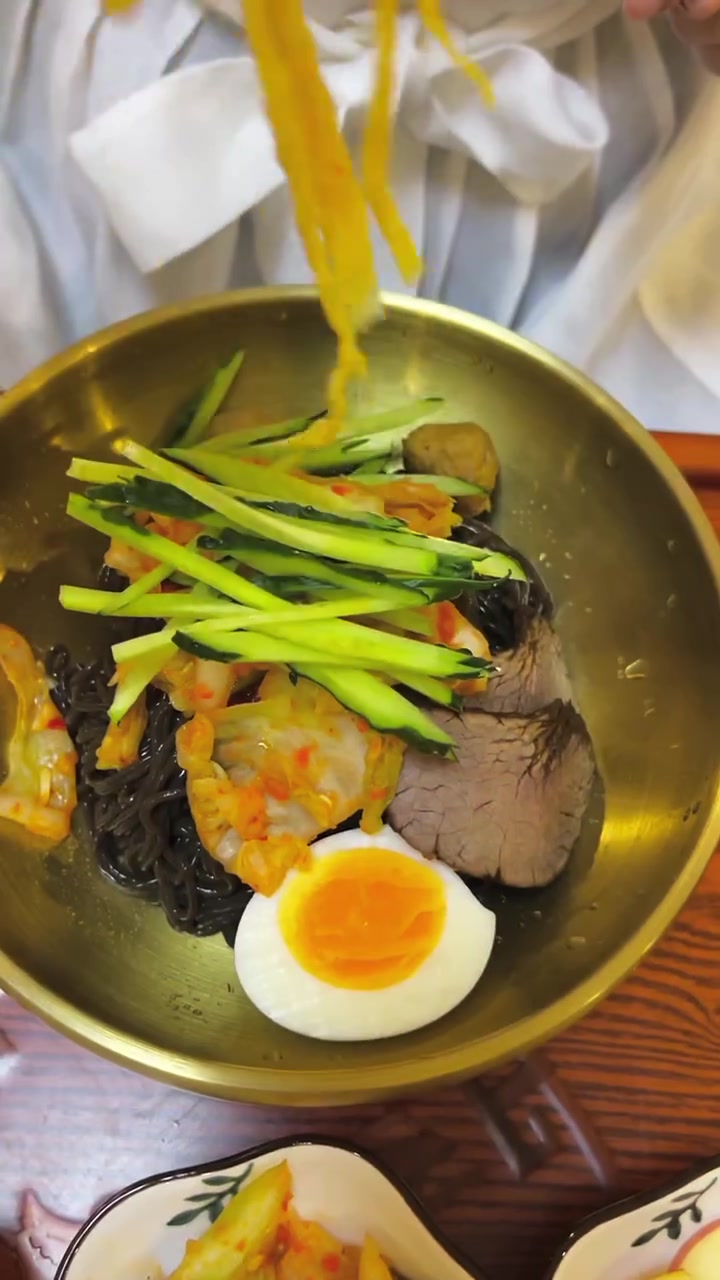 正宗延边冷面的配菜有哪些?