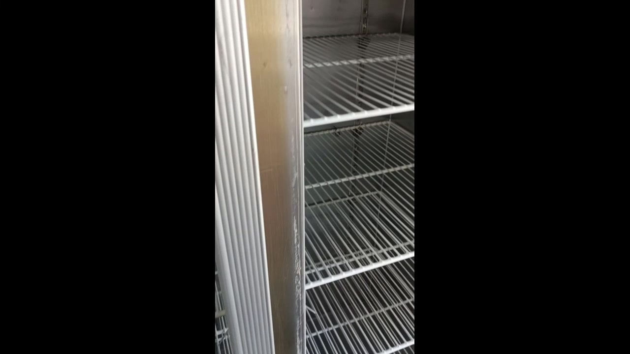 太原二手三门直冷展示柜1500 展示柜