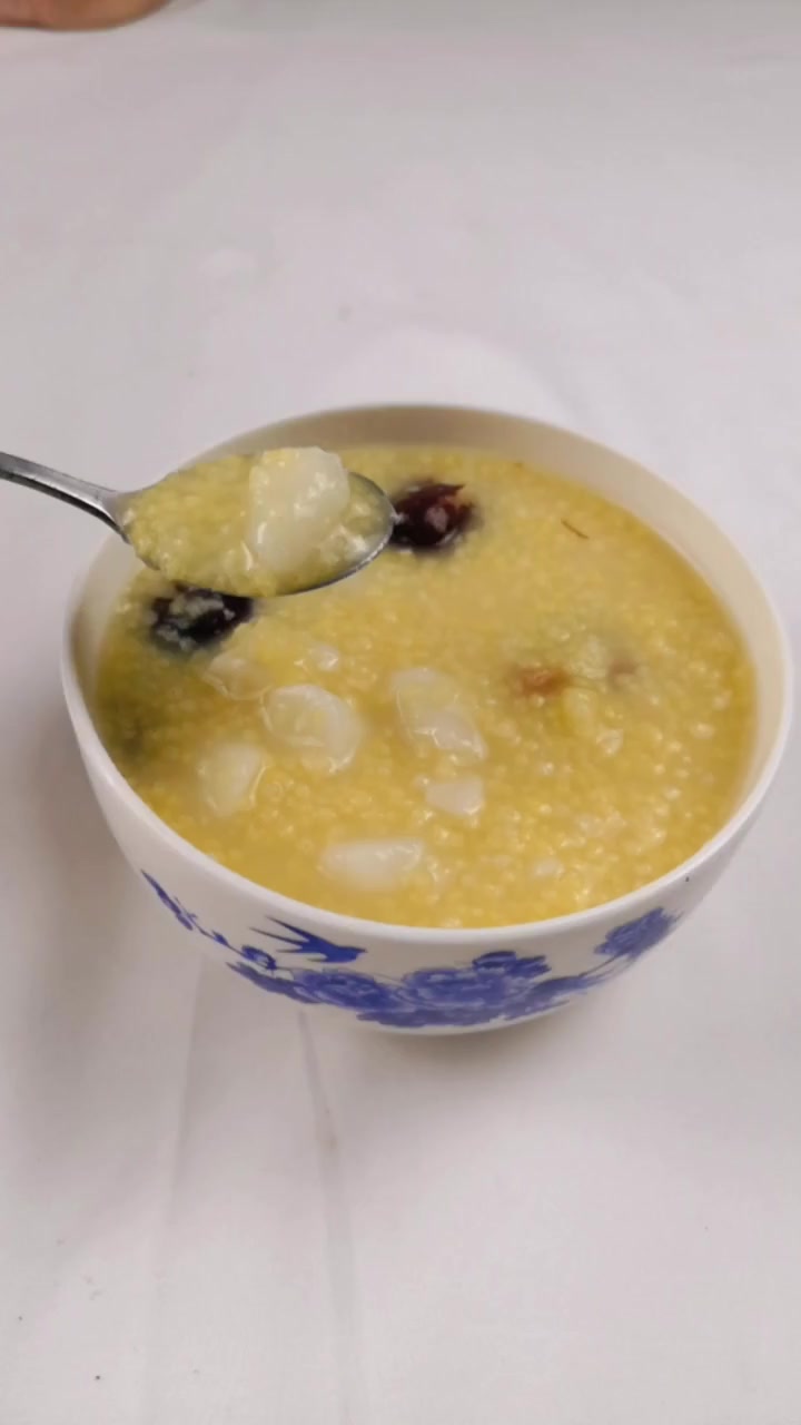 养胃山药小米粥,对于曾经节食减肥 抽烟喝酒受伤的胃再好不过啦