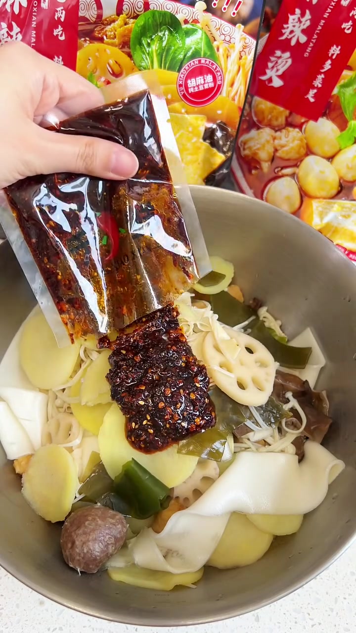 喜欢西北口味的这个麻辣烫还原不能说是百分百吧!也是70%不是特别辣就是辣椒的香,不咸也不油
