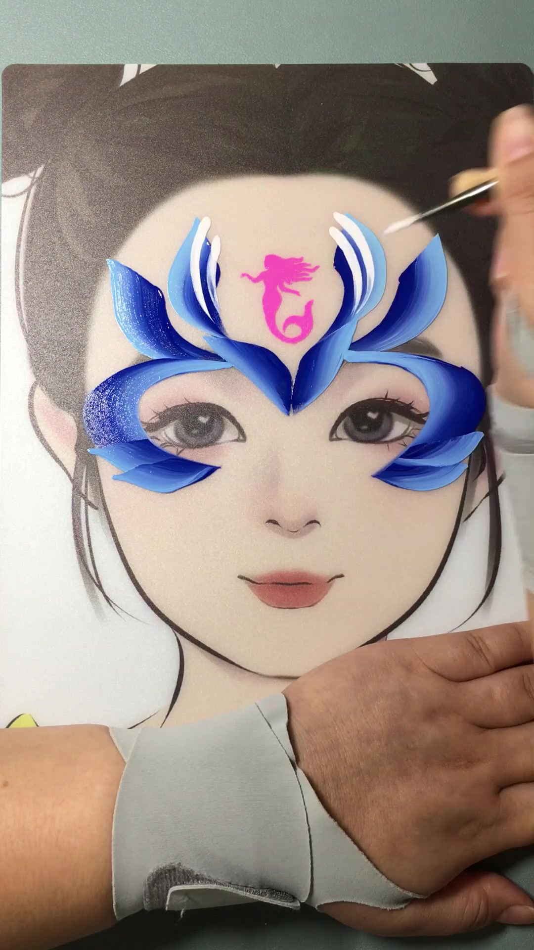 面部彩绘梦幻蓝美人鱼‍妆容原创绘画视频