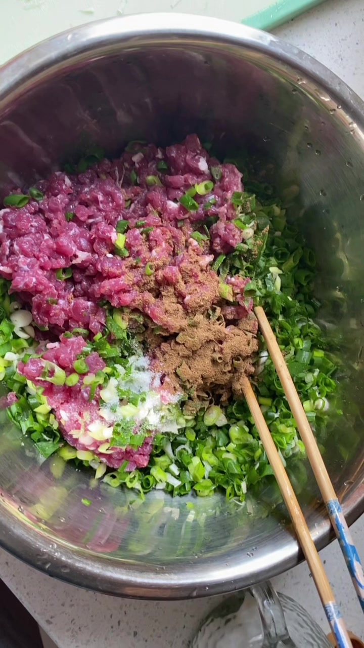 牛肉萝卜大蒸饺、薄皮大馅,好吃