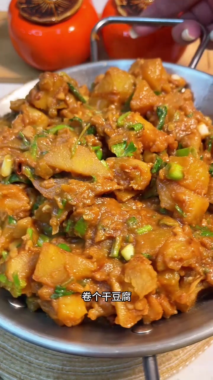 其貌不扬的东北菜,是多少离家在外的东北孩子,心心念念的味道,你有多久没回家,吃家里的饭菜了