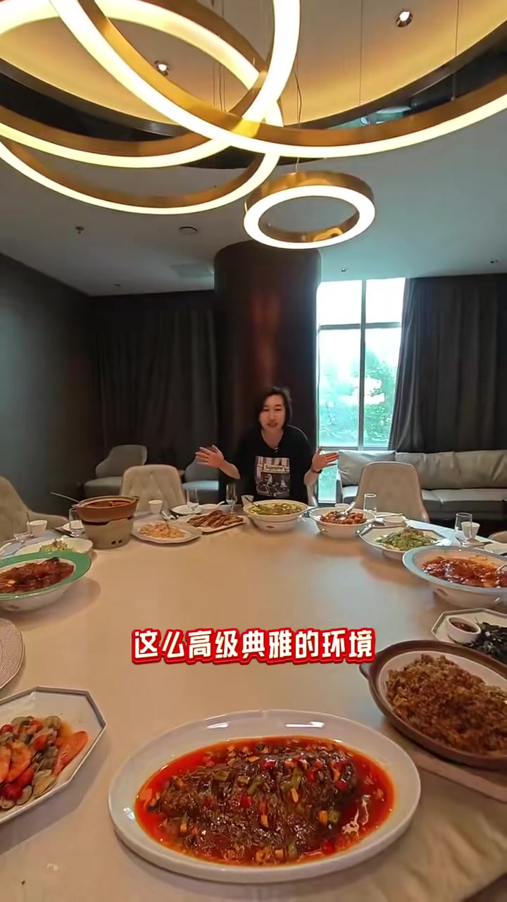 宴宾楼开到华苑啦!好吃不贵经济实惠 团购优惠 附近美食 宴宾楼