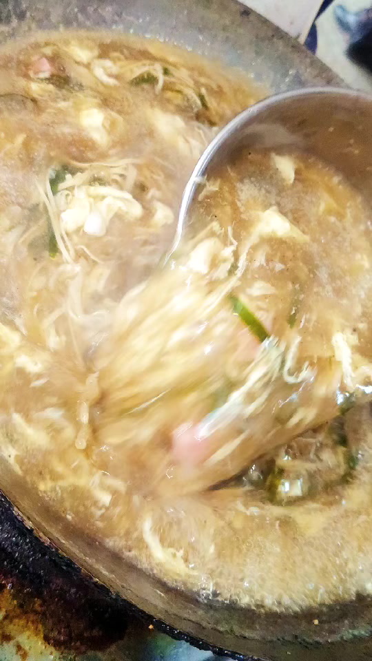 鳝鱼辣汤,汤鲜味美,搭配包子,饼类,投资低回报高