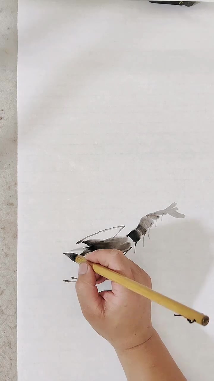 齐白石水墨虾