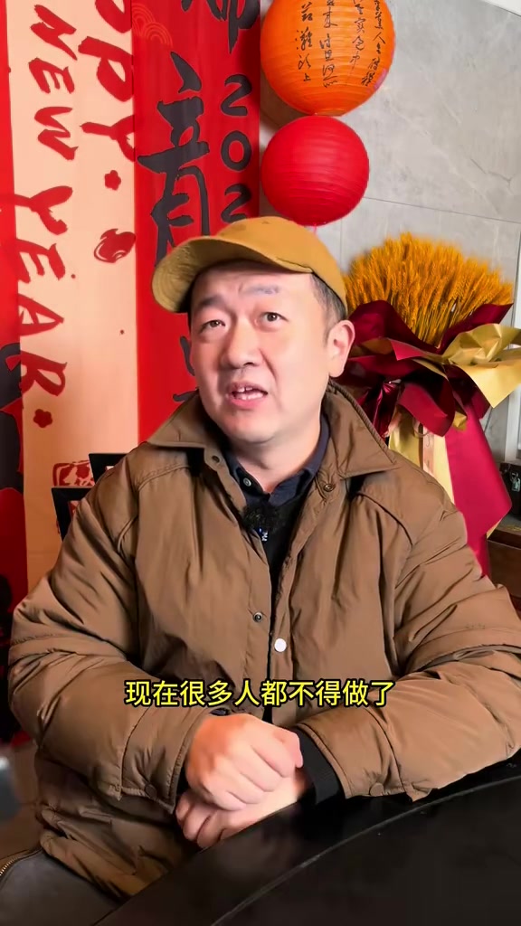 春卷属于春天的一种美食 春天到了自然就要吃点春天的菜,春卷就是其中一种,给大家分享一个现在