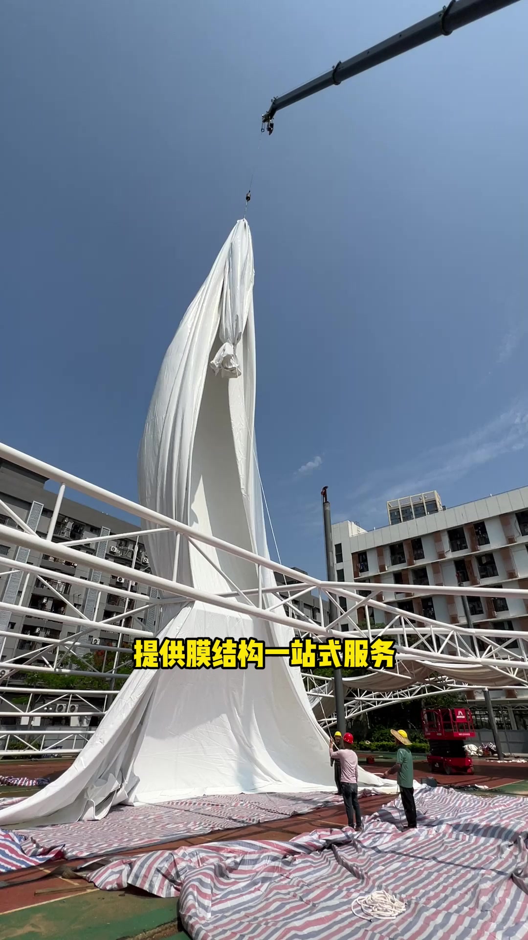 四川成都膜结构景观遮阳棚雨棚看台停车棚厂家