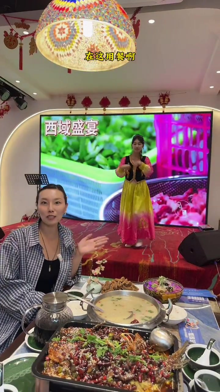 民族新疆特色餐厅 不用去新疆在西域盛宴也能吃到特色新疆菜了 正宗新疆美食餐厅推荐 新疆美食