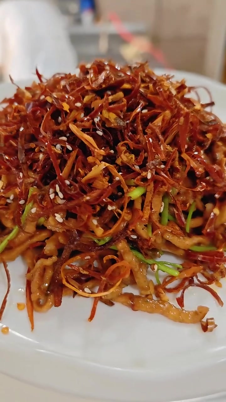 香辣肉丝好吃极了