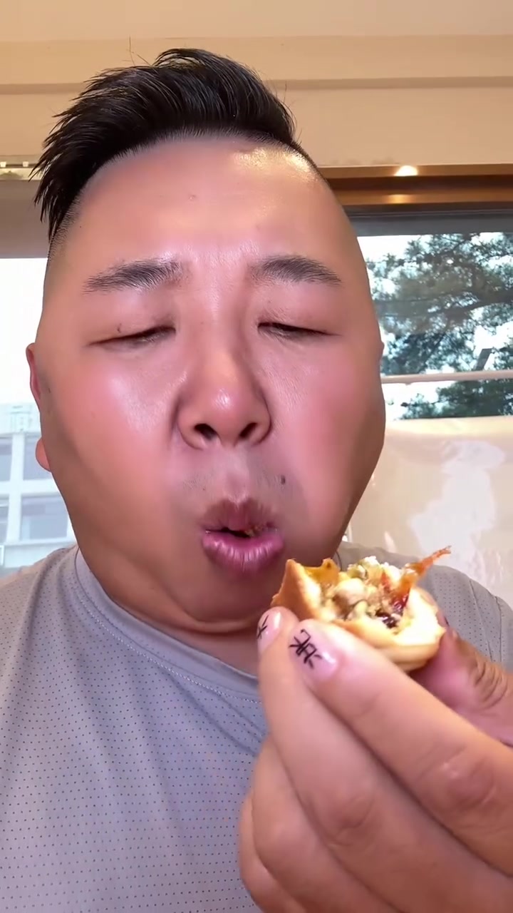 快八月十五了,买月饼来台峡糕点看看吧