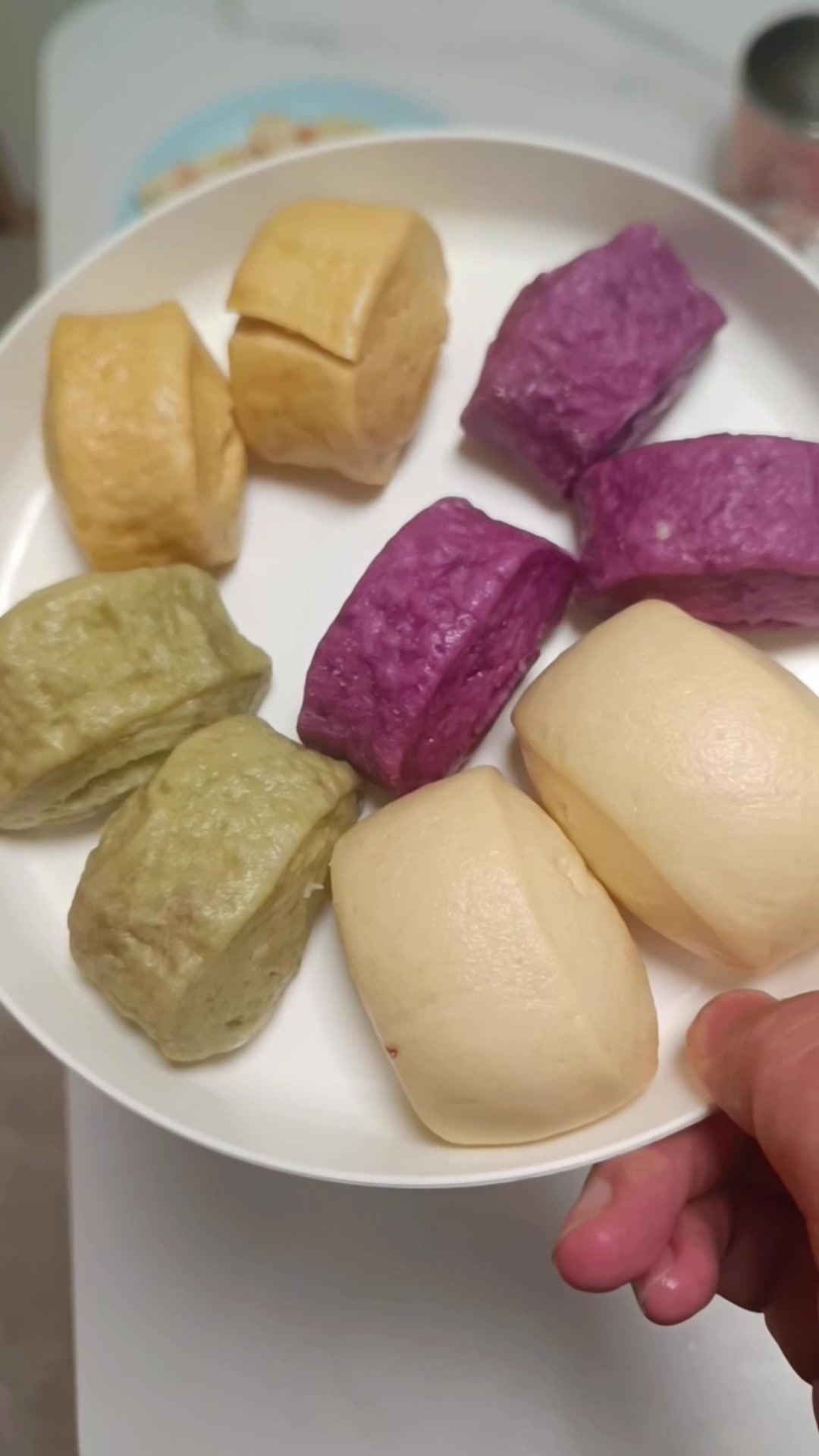 宝宝2岁之后可以吃的彩色馒头该怎样做,松软香甜