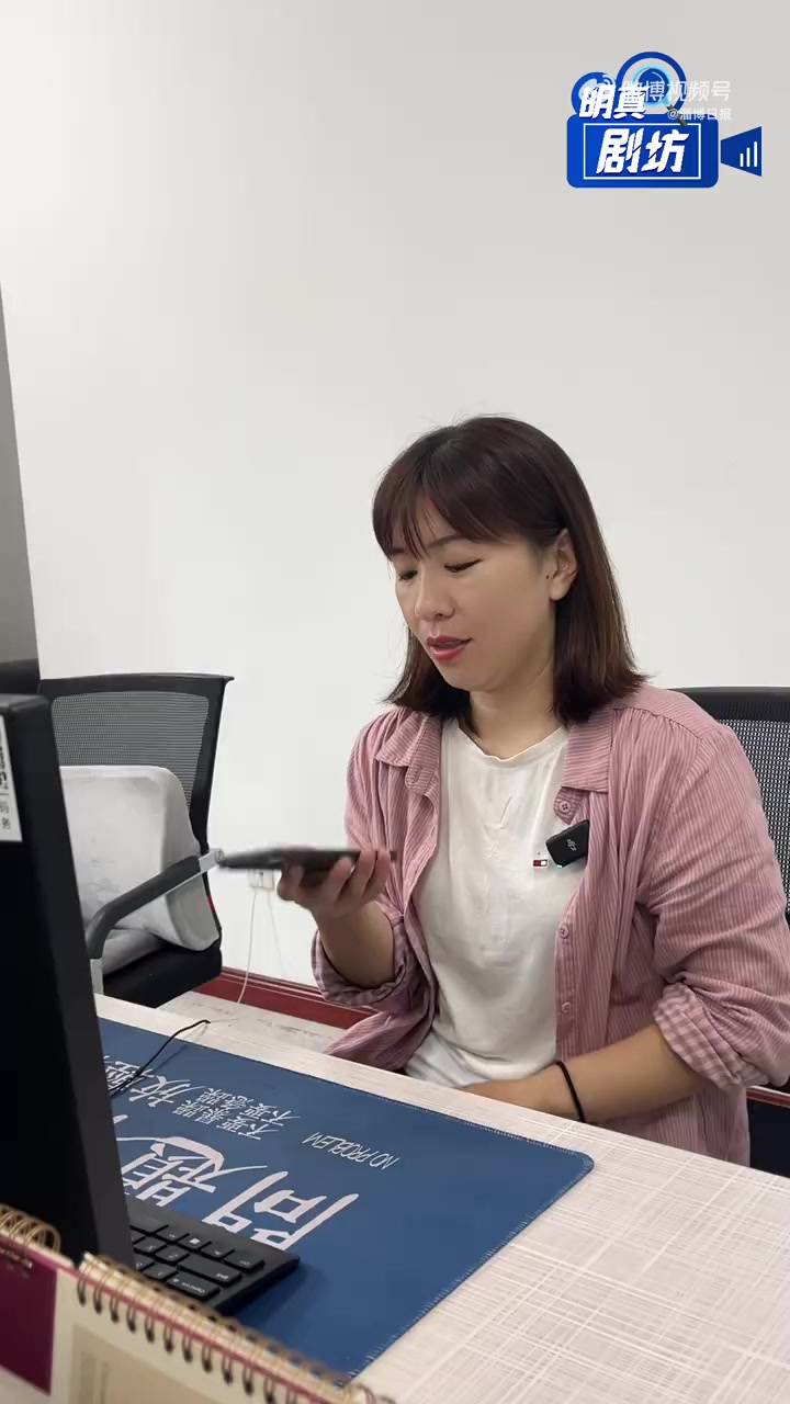 走路时膝盖突然一“软”,可能由多种原因引起,比如关节软骨的损伤、半月板的损伤、交叉韧带或侧