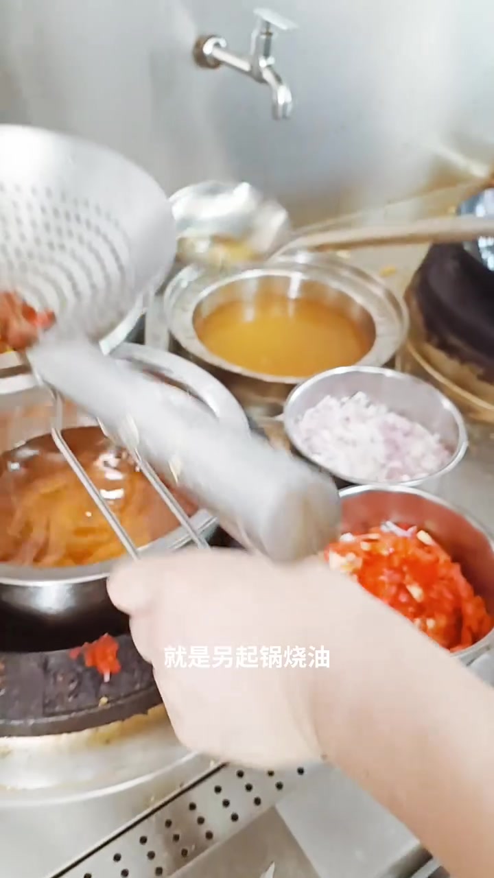 你们还想学啥?兰州牛肉拉面培训 干煸炒面