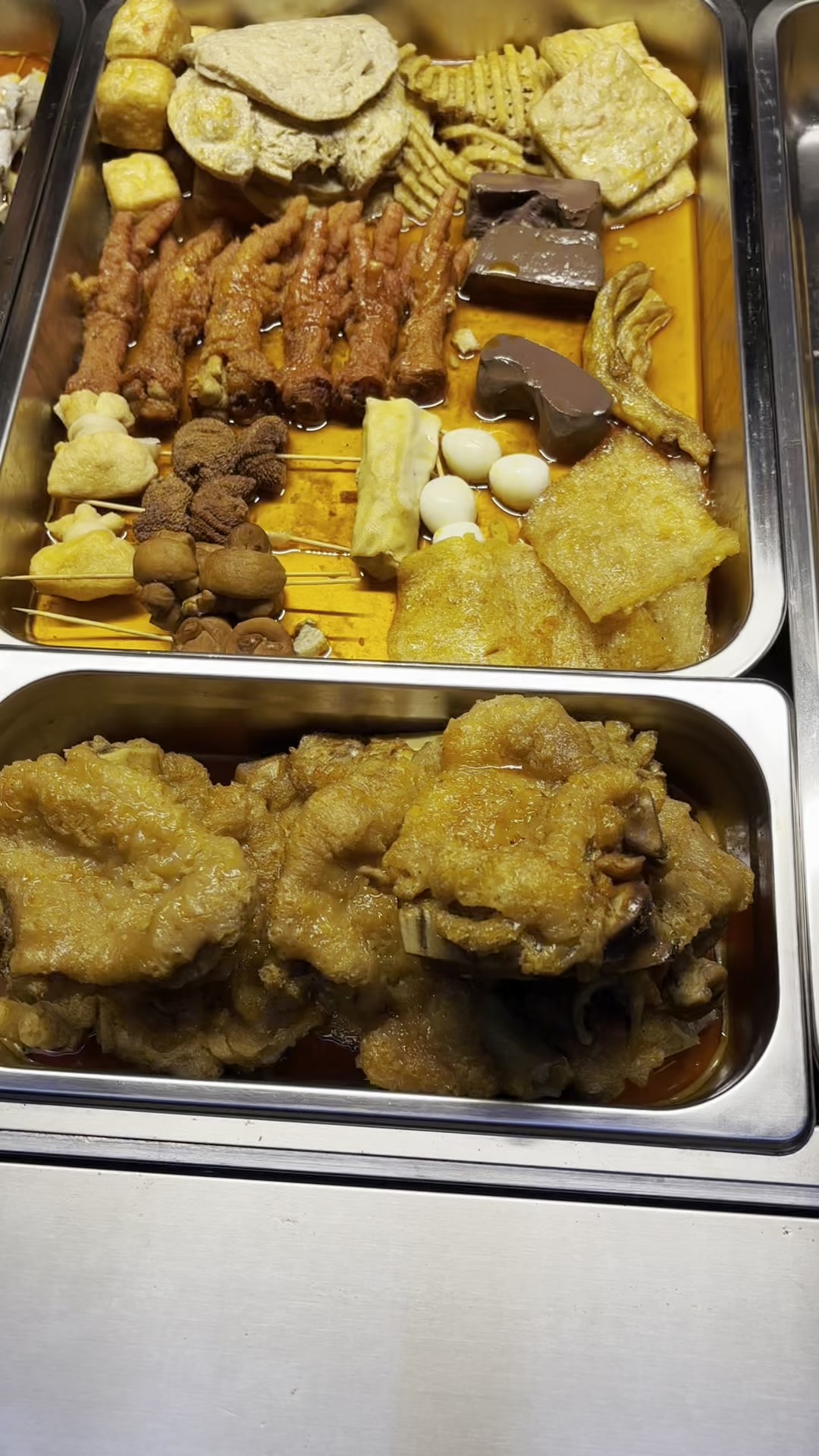 80元一个人,螺蛳粉自助,我能吃回本吗?