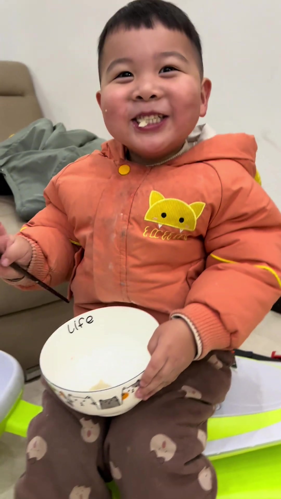 爸爸妈妈包的牛肉饺子,一定是这个世界上最好吃的饺子了吧