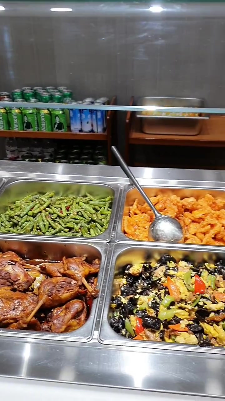 大连熊洞街项目位于冰山慧谷,由博涛文化、冰山集团联合打造,开启大连乃至全国城市更新、工业遗