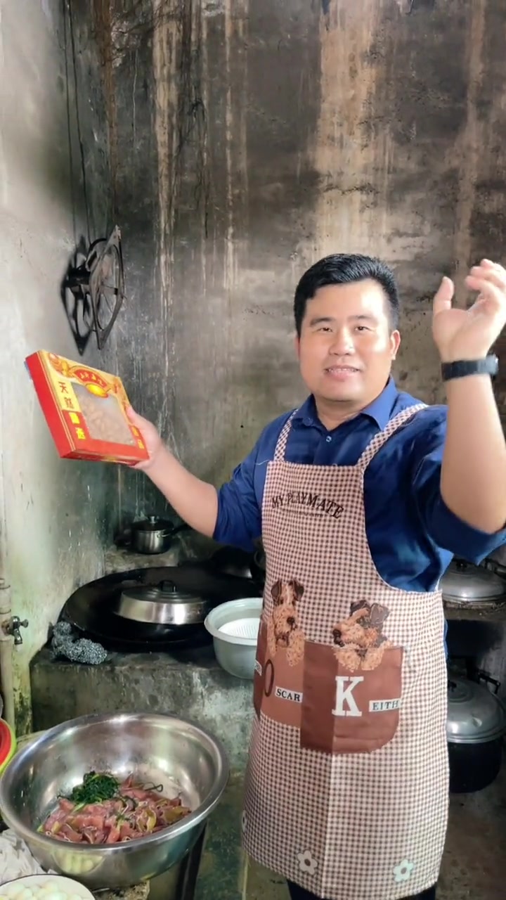 黯然销魂塘三炮三补塘鲺粥。只要用心,人人都是食神