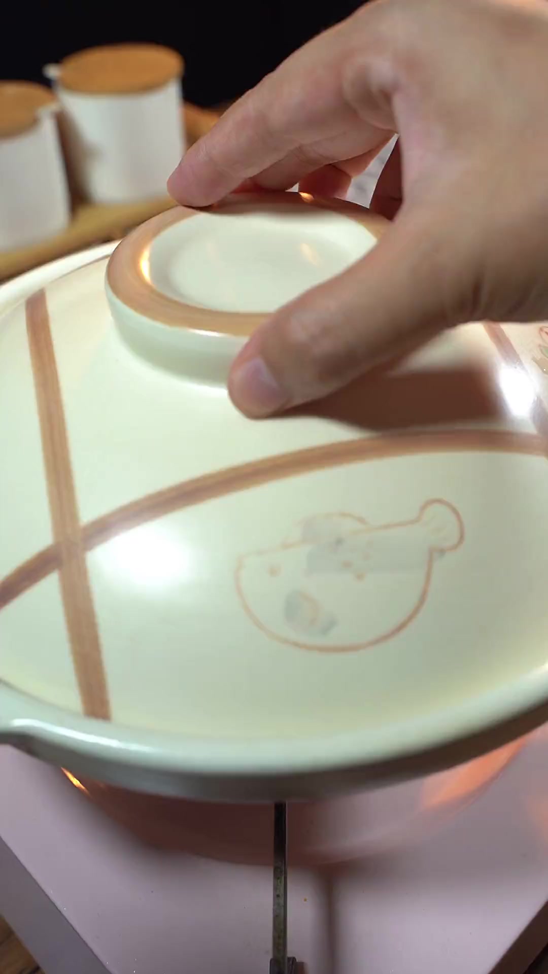 我家每个星期都要做的白菜豆腐煲,非常好吃下饭!