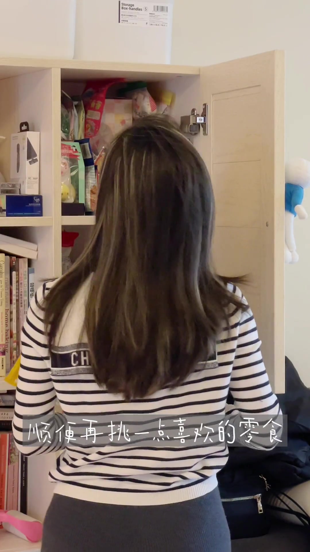 一整颗凤梨做的卡通凤梨酥,才配得上在云端的下午茶