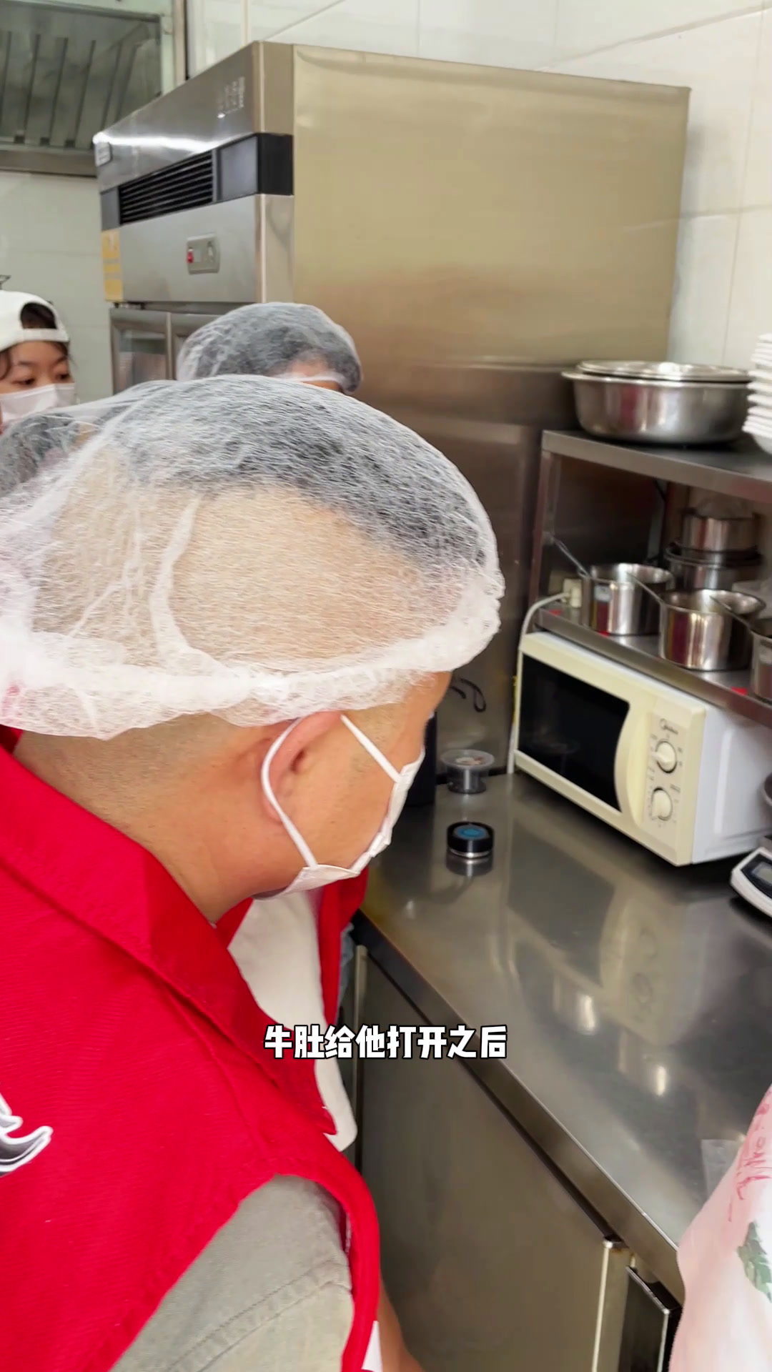 水饺店的凉菜区的标准化流程
