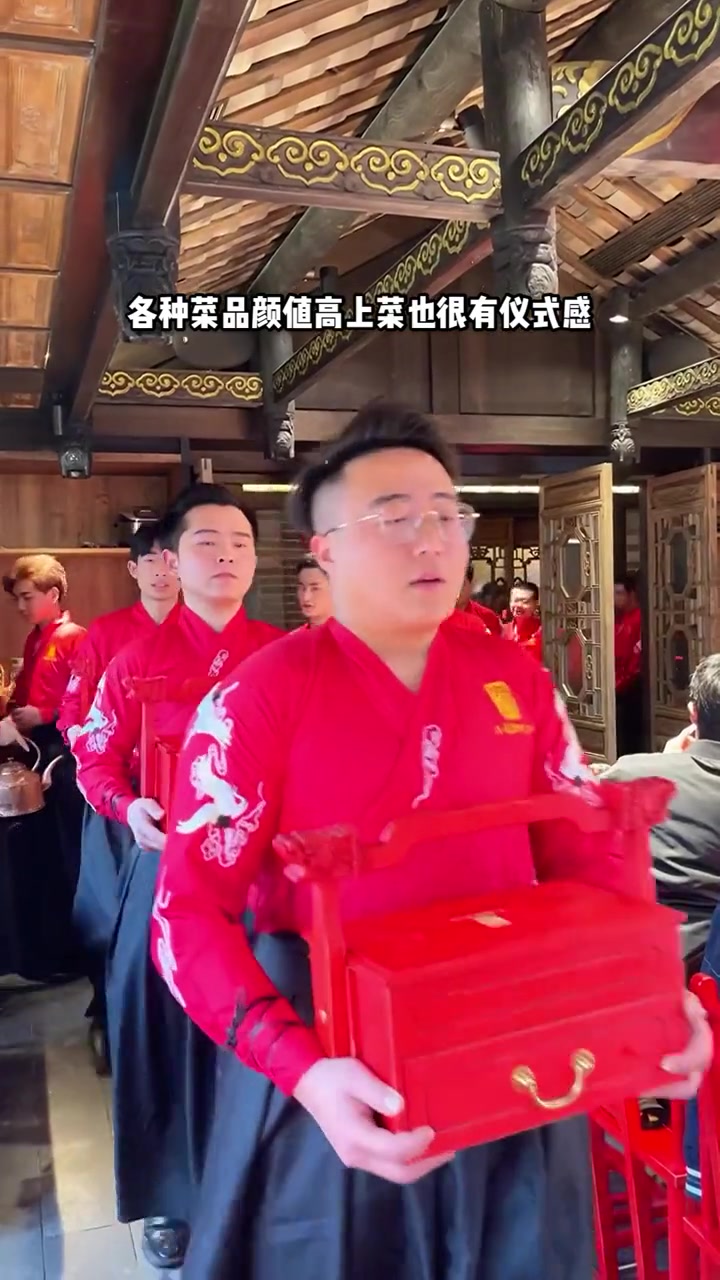 年底团年聚餐好去处 小龙翻大江文化宴绝对是首选!