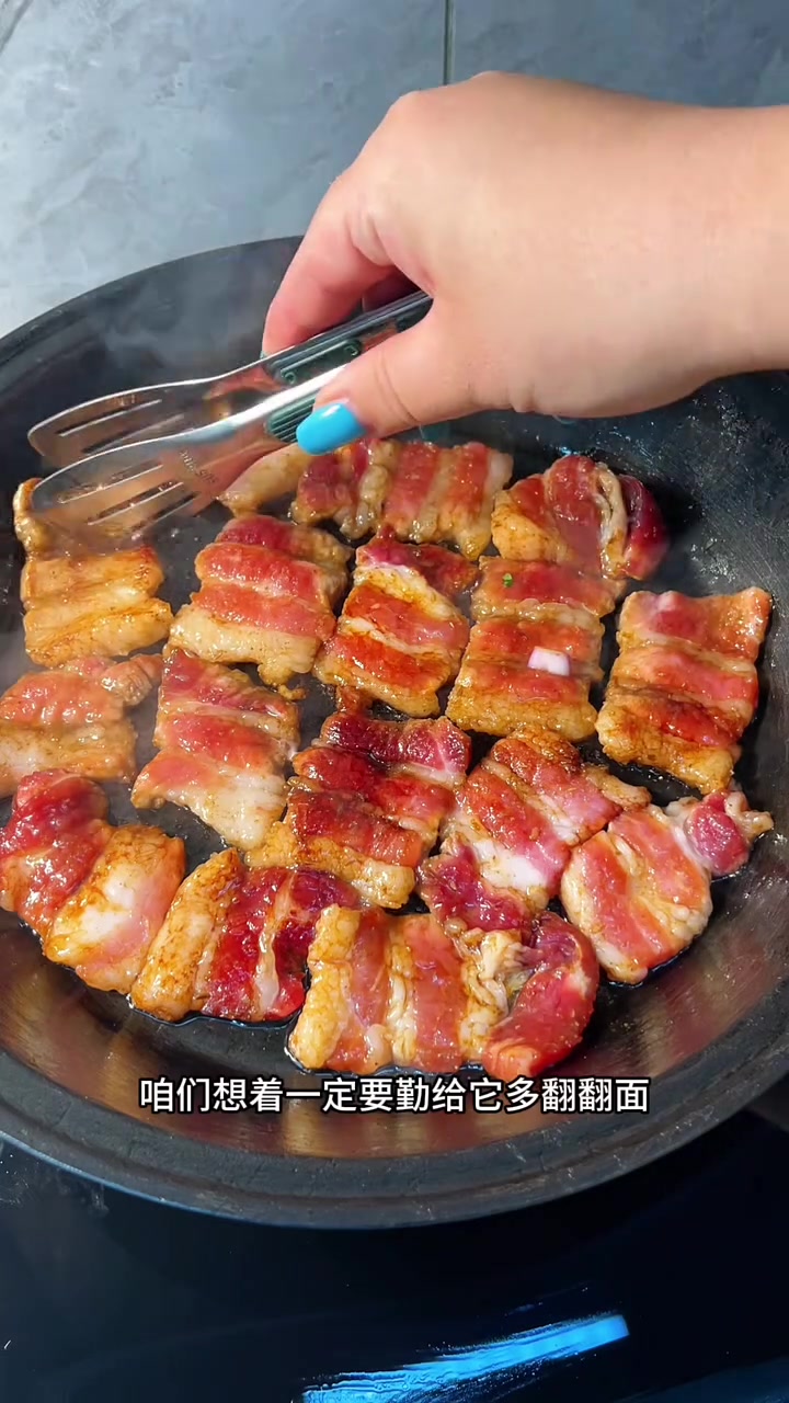 感叹东北菜的惊艳!五花肉烤酸菜也太绝了!