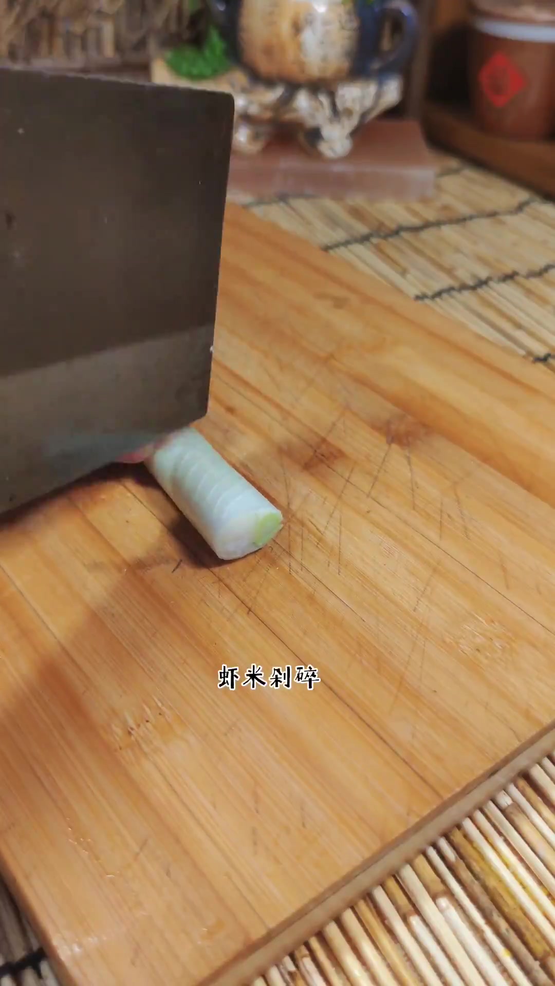 鲁菜经典,葱烧海参太奢侈,咱用木耳模仿口味