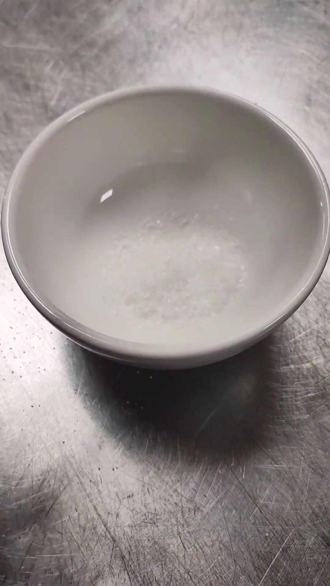 木耳炒山药的做法