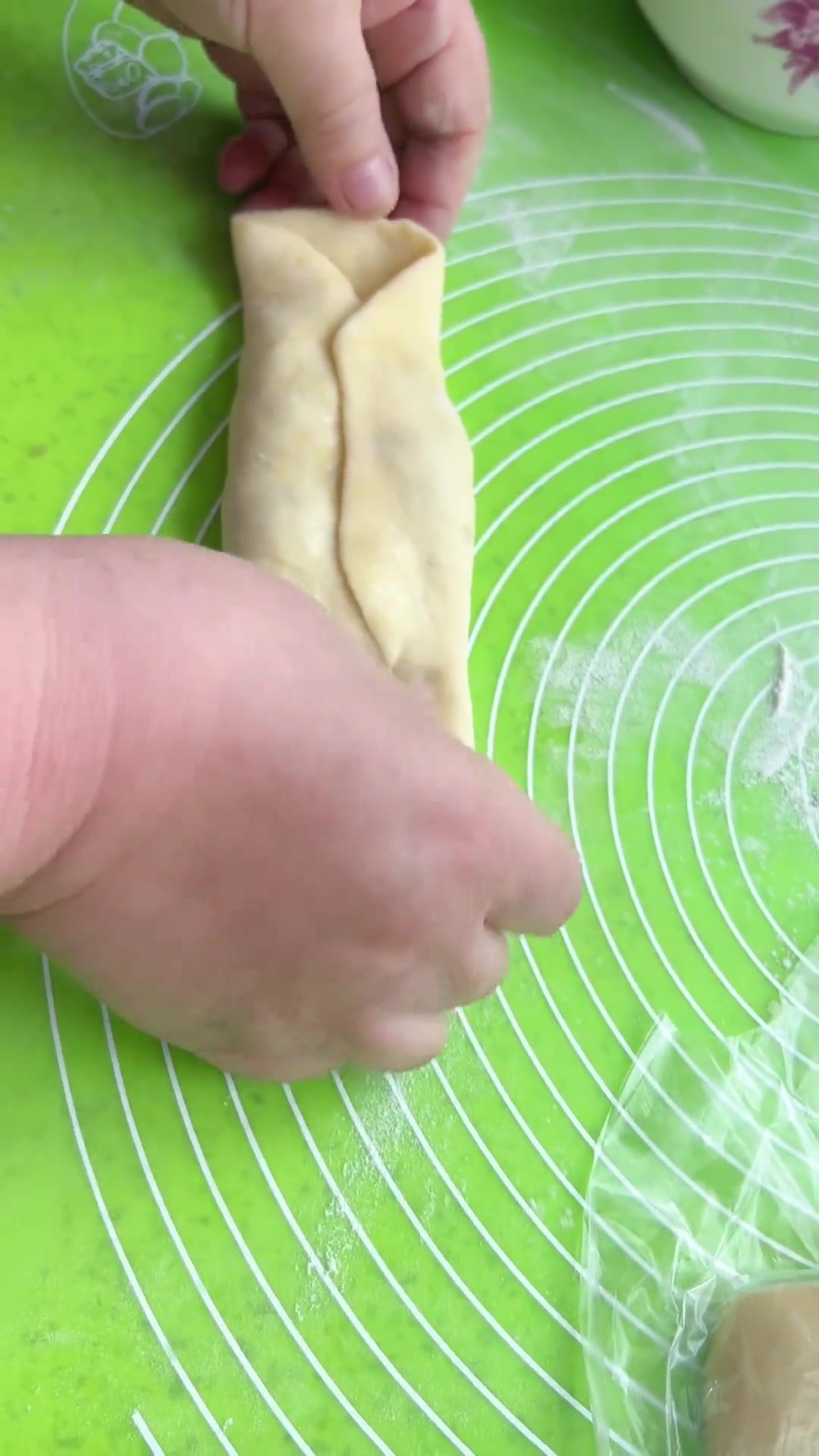 酥皮烤包子 新疆美食