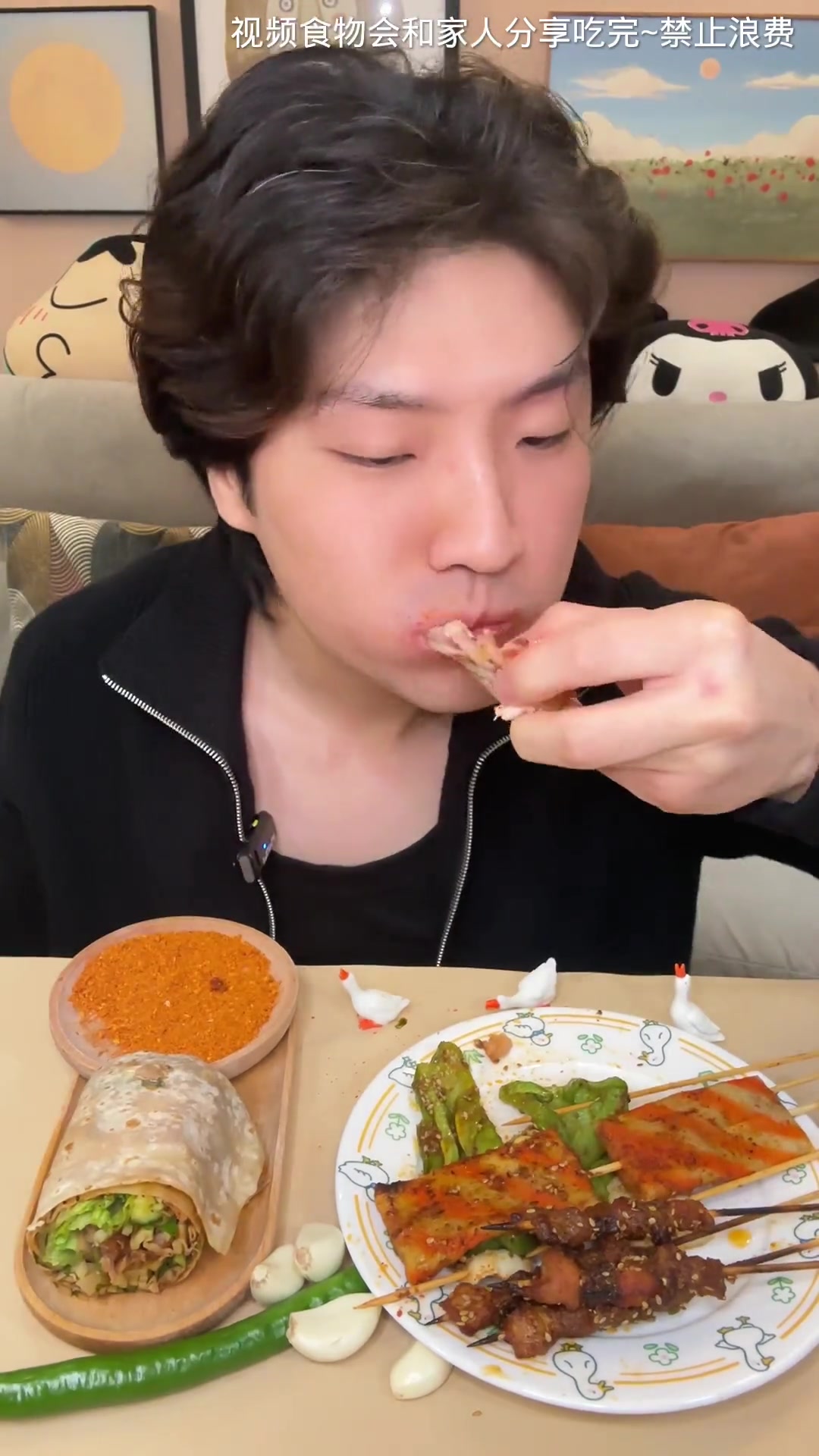 馋烧烤了~去不了淄博 家附近整点~在配点别的吃一饱