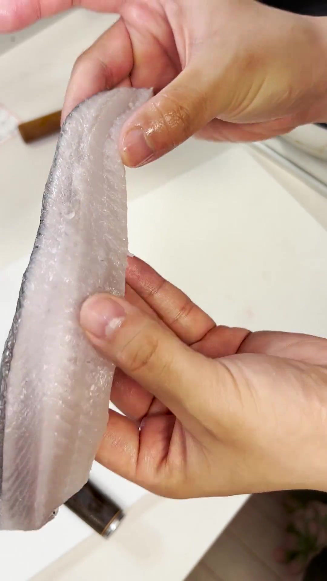 禁忌的味道!远东多线鱼刺身!