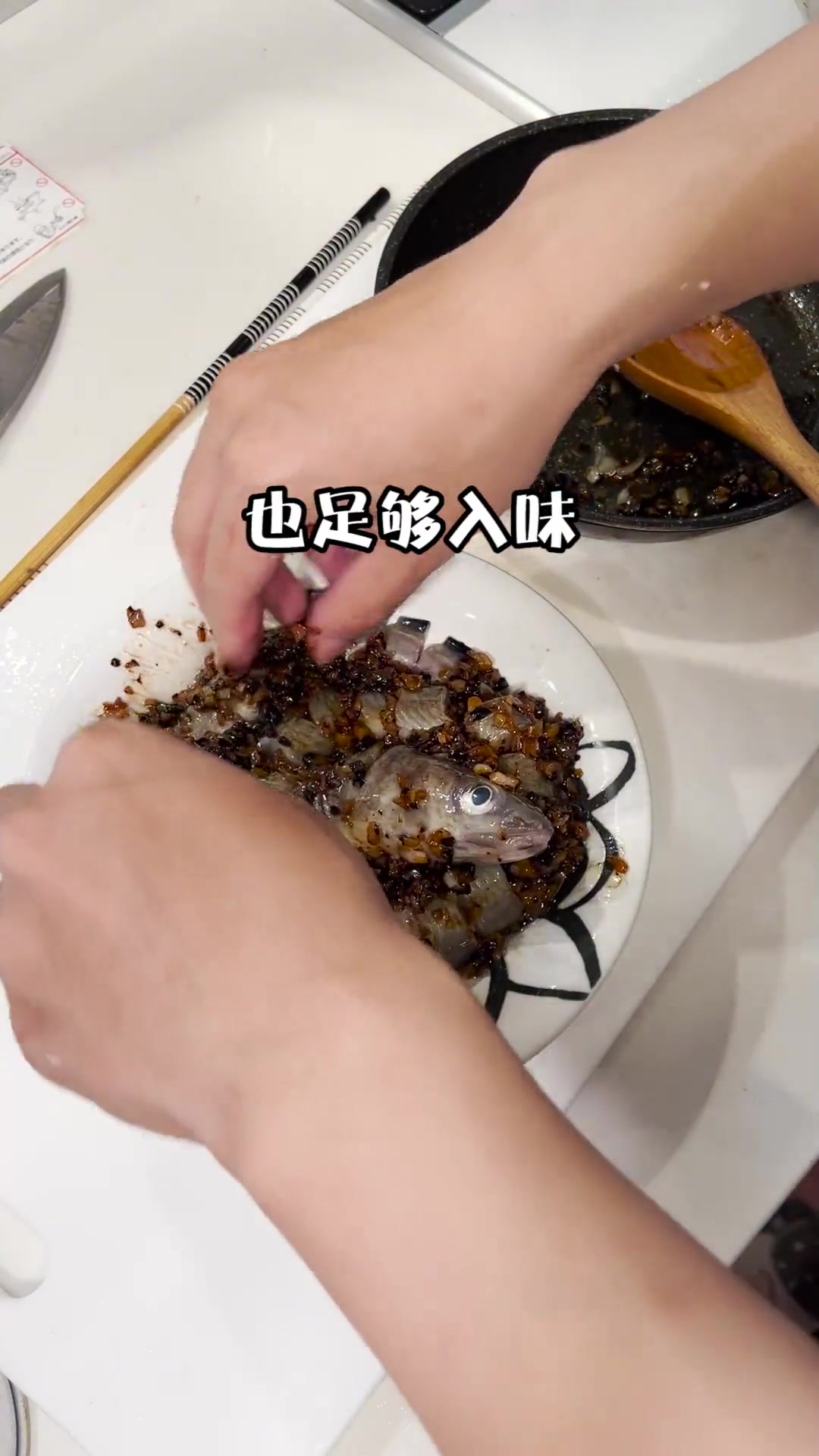 第一次见到金黄色的鳗鱼!