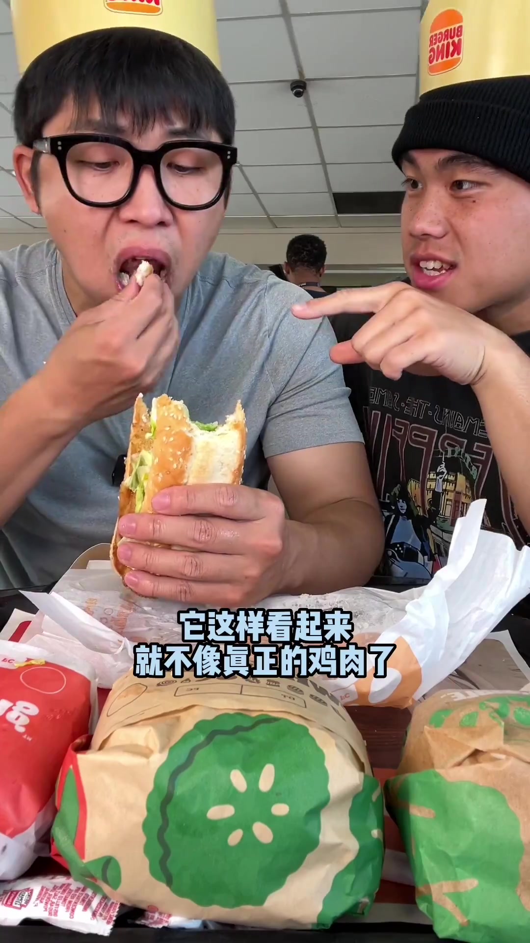 一口气点了汉堡王所有单品,一起看看美国汉堡王和中国