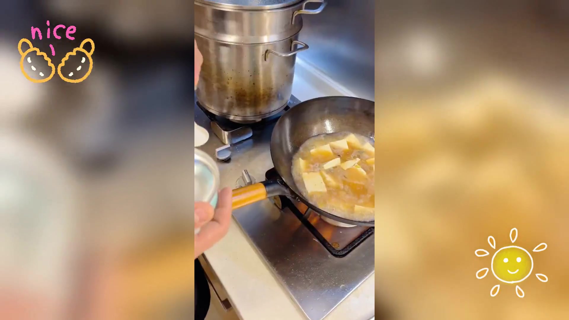 墨鱼仔豆腐煲,台味家常温馨呈现