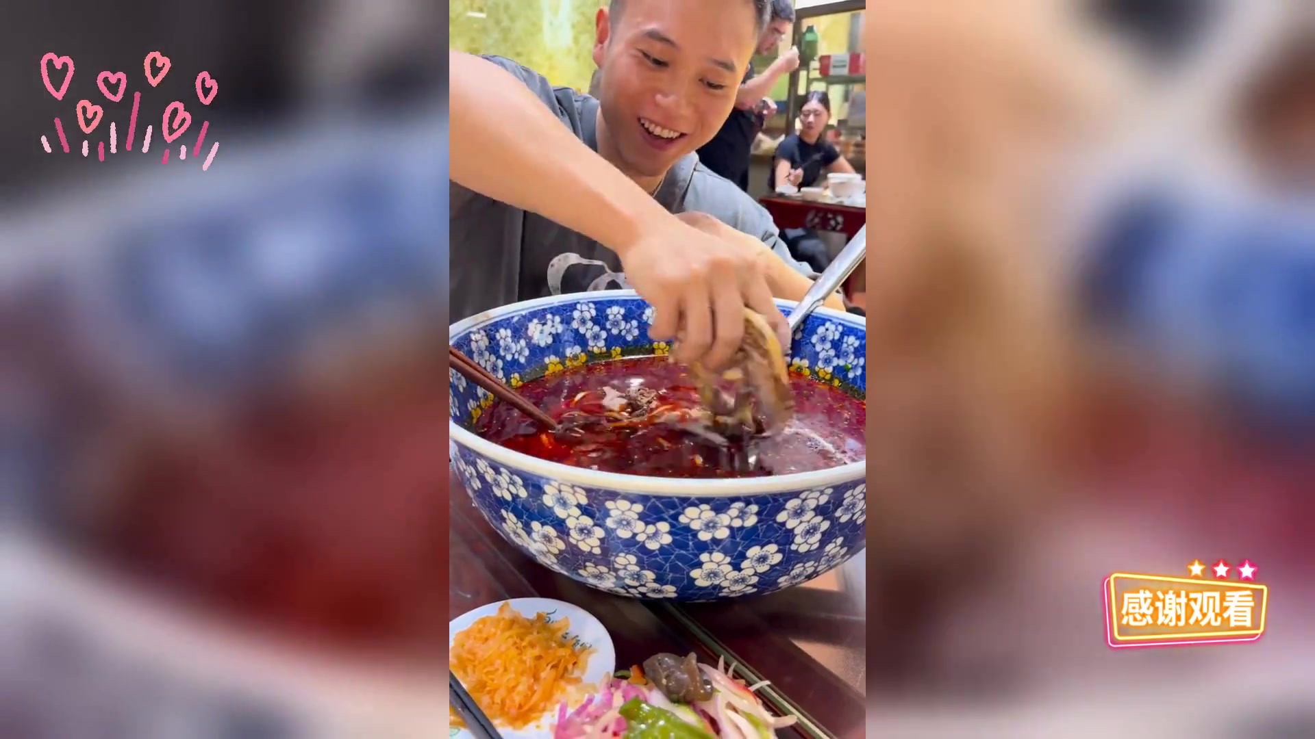 巨量兰州牛肉面,满足大胃王