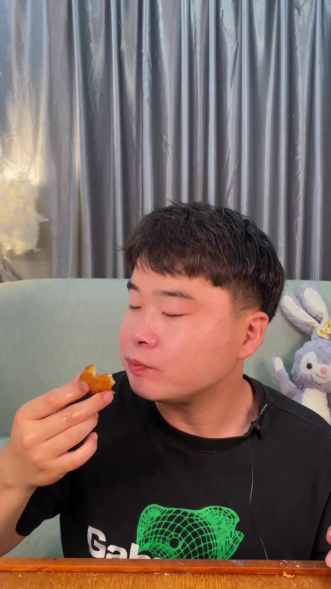 香嫩爽滑大鸡腿也太香了,串串配关东煮决绝子