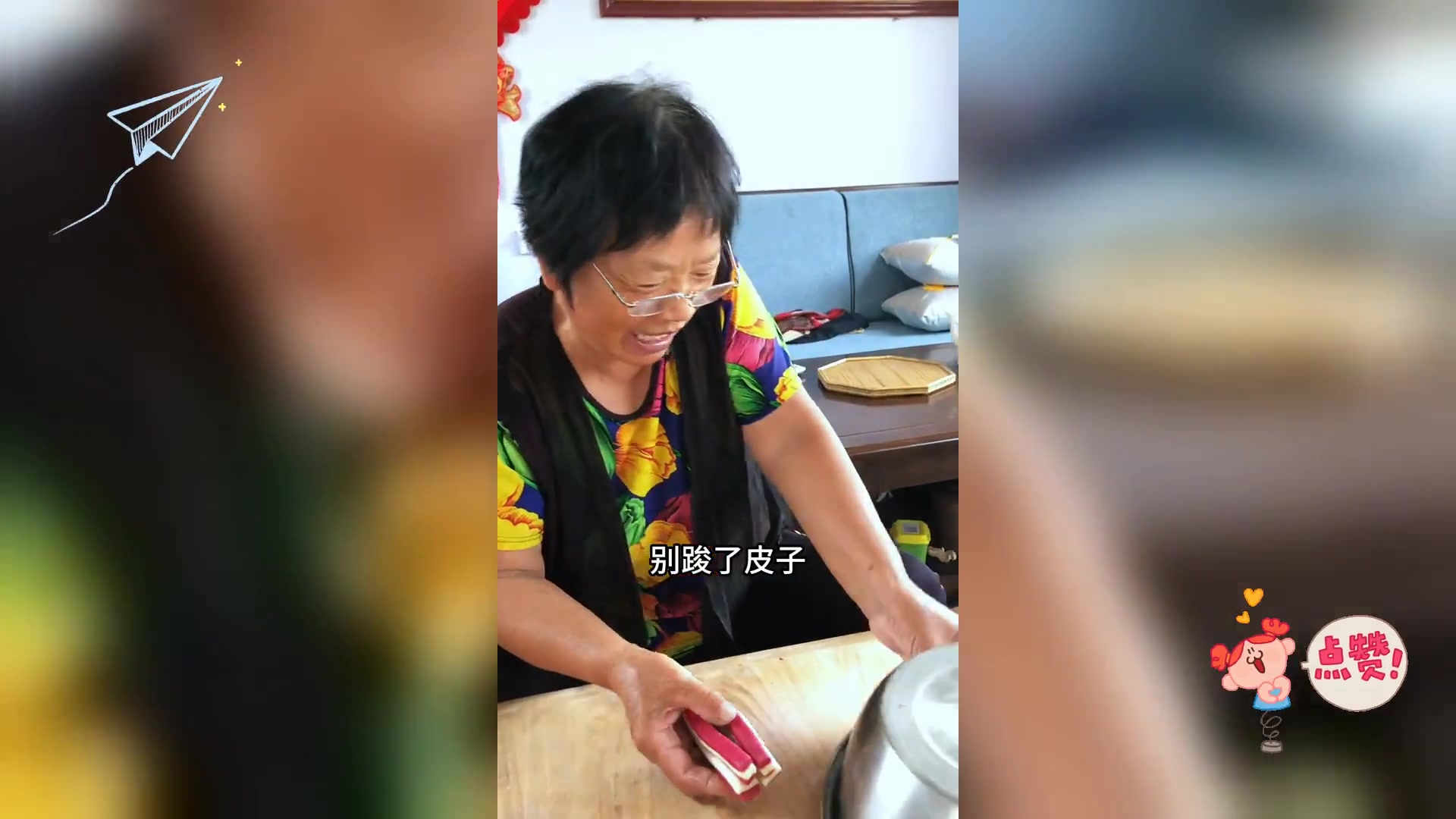 山东大姨巧手制寿字水饺,农村美食新亮点