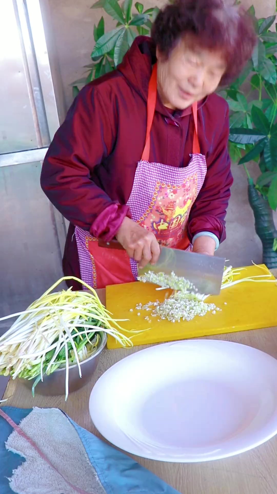内蒙特色烫面饺子,农村大锅饭太美味了!
